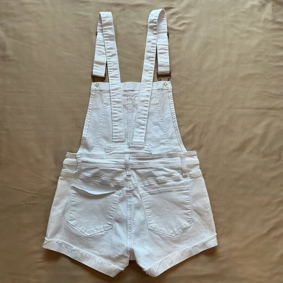 Pink Lily Womens White Jean Shorts Overalls Raw Hem Rolled Cuff‎ Size Medium - Picture 6 of 11